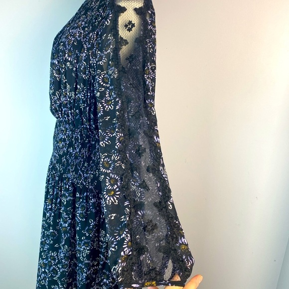 Free People Open Waters Charlotte Long Lace Sleeve Floral Dress small - Picture 13 of 16
